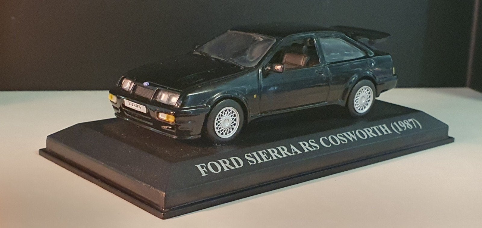 Ford Sierra Cosworth RS 1987 1/43 (Numéro 1595), Enlèvement ou Envoi