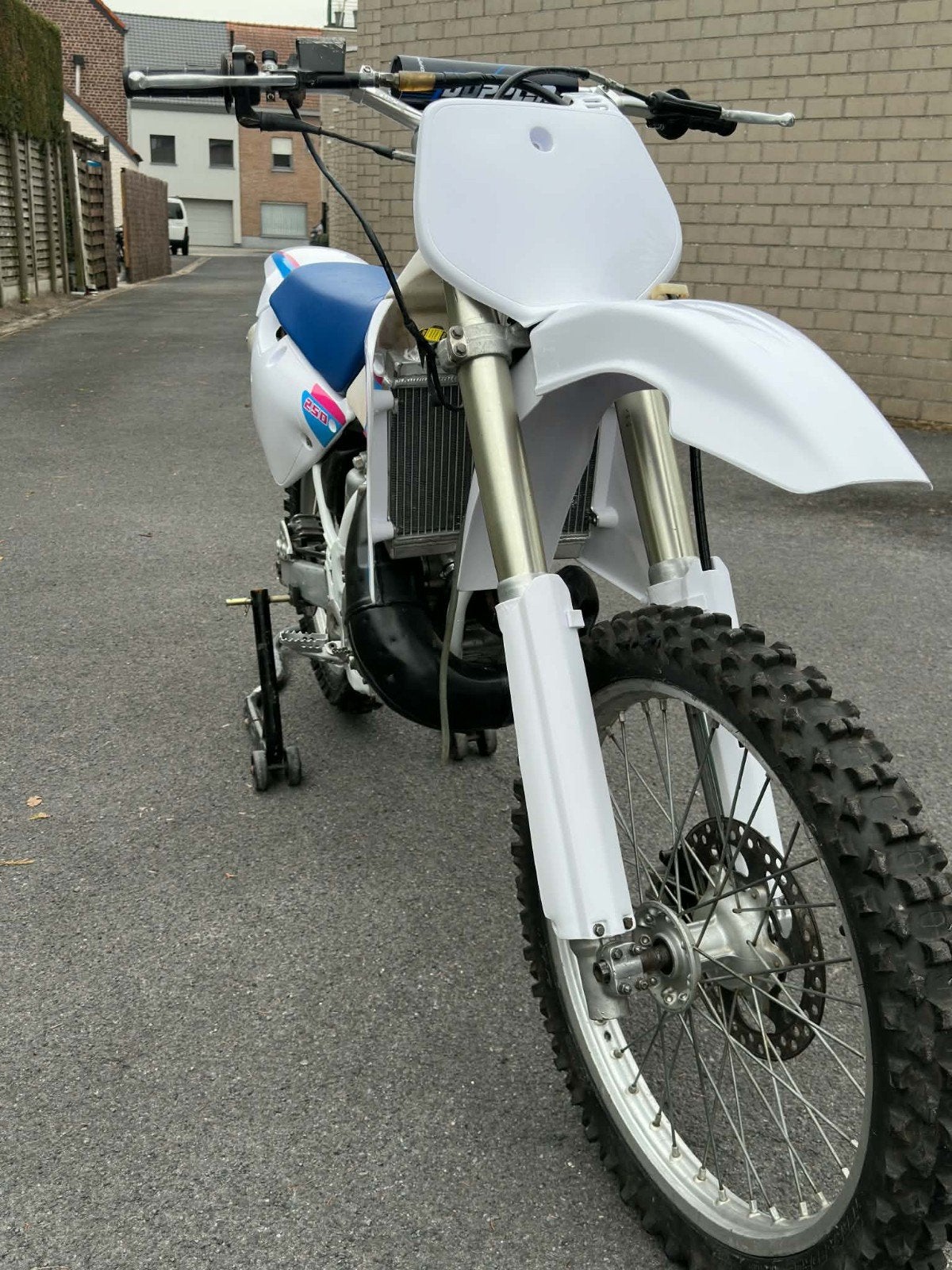Yamaha WR 250 1992 2-takt. Volledig gereviseerd!, Motos, Occasion, Particulier, Moto de cross, 250 cm³