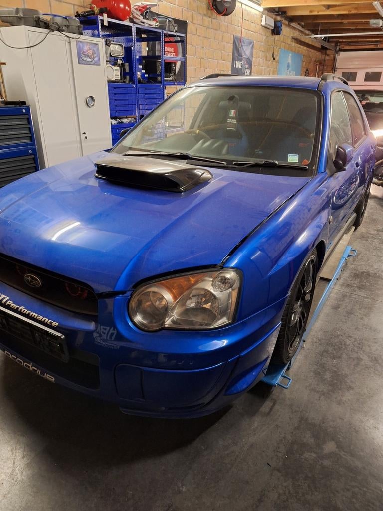 Voor onderdelen of project., Auto's, Subaru, Particulier, Impreza, 4x4, ABS, Airbags, Airconditioning, Alarm, Centrale vergrendeling