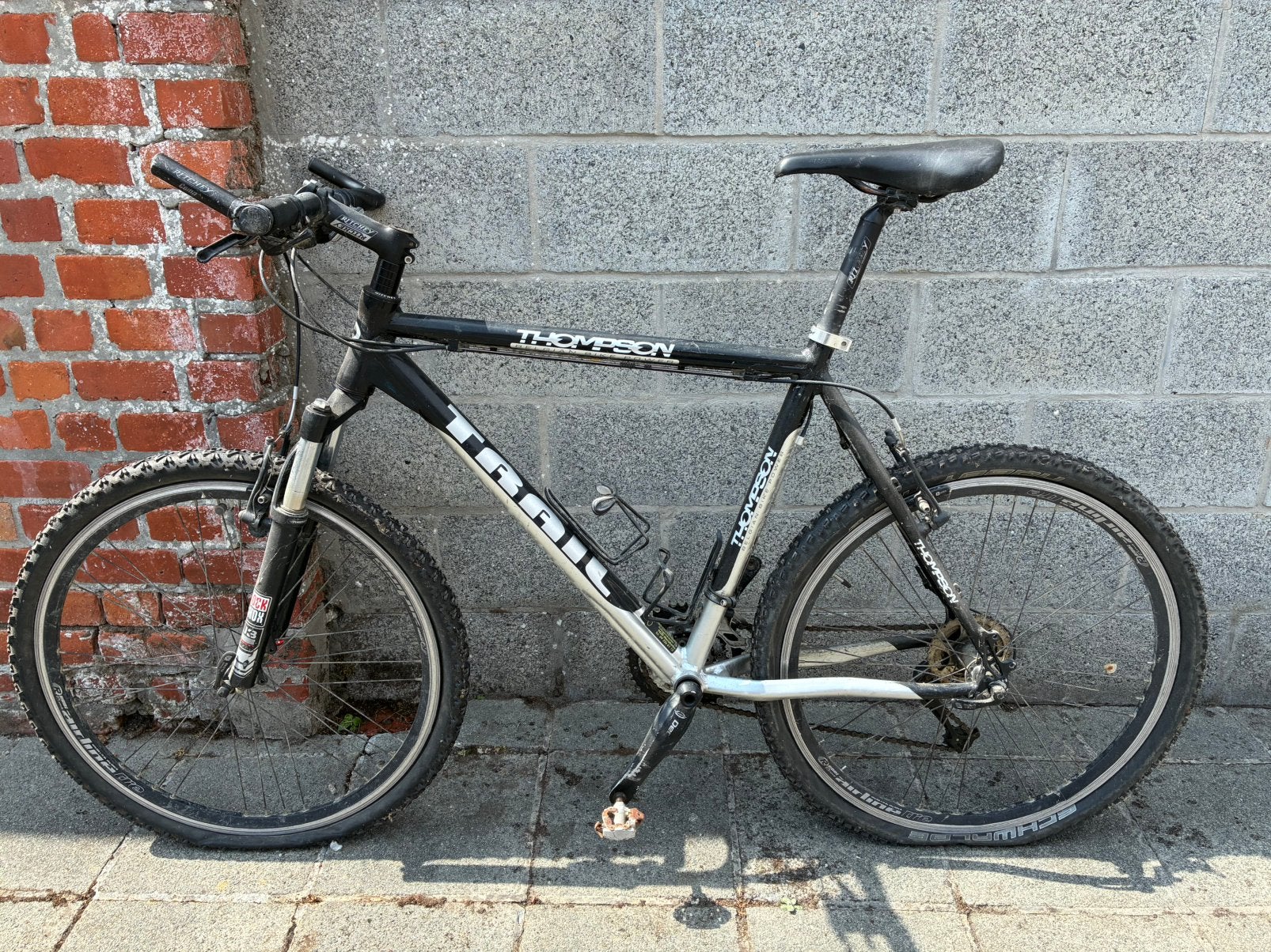 MTB 26inch, Vélos & Vélomoteurs, Vélos | Hommes | Vélos de sport & Vélo de randonnée, Frein sur jante, Enlèvement, Utilisé, Plus de 20 vitesses