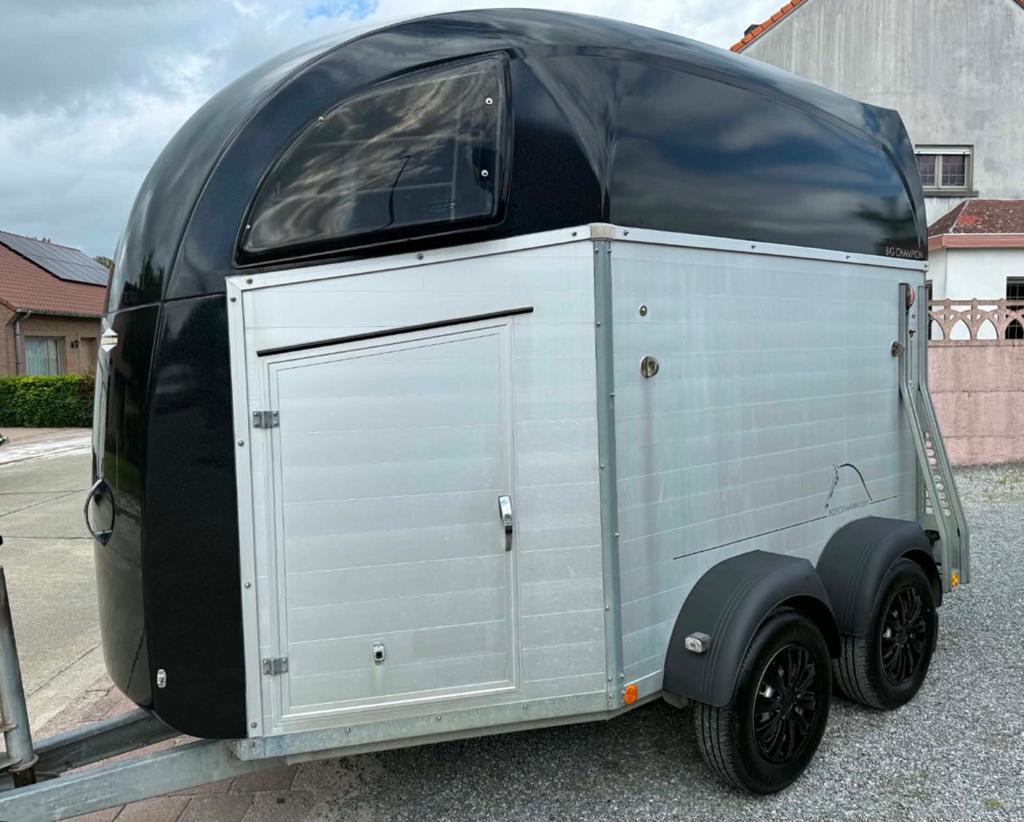 Bockmann Big Master 2 2013 entièrement en aluminium, Animaux & Accessoires, Chevaux & Poneys | Semi-remorques & Remorques, Comme neuf