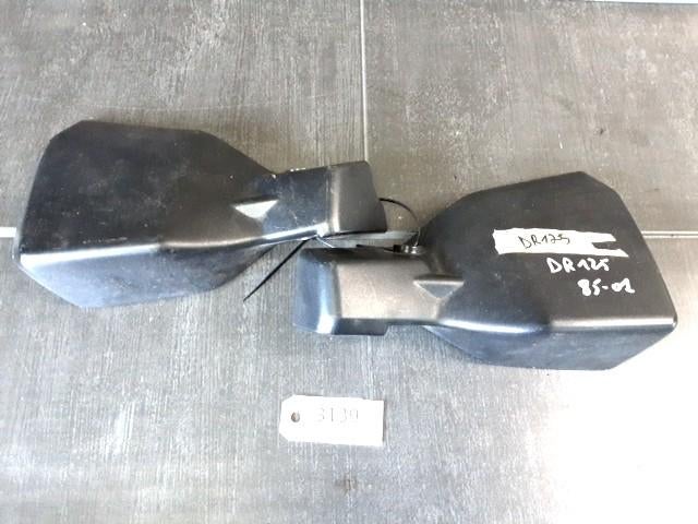 DR125 1985 - 2001 Suzuki Cover Cover handvat D1-55284