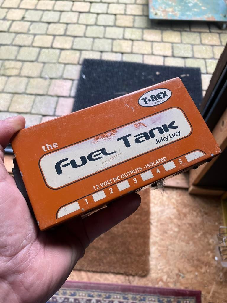 T-rex fuel tank, Ophalen, Gebruikt