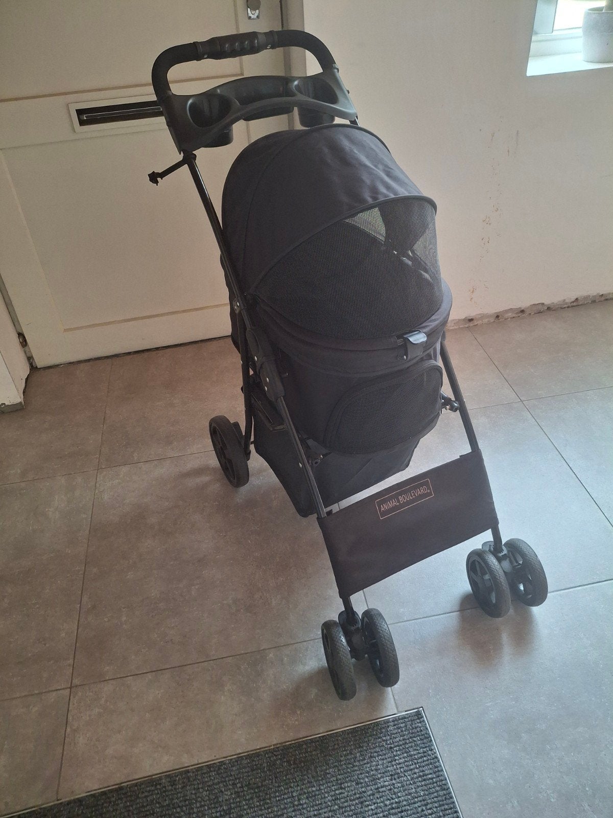 Animal Boulevard Buggy zwart XS 86x46x95cm, Ophalen, Hondenbuggy