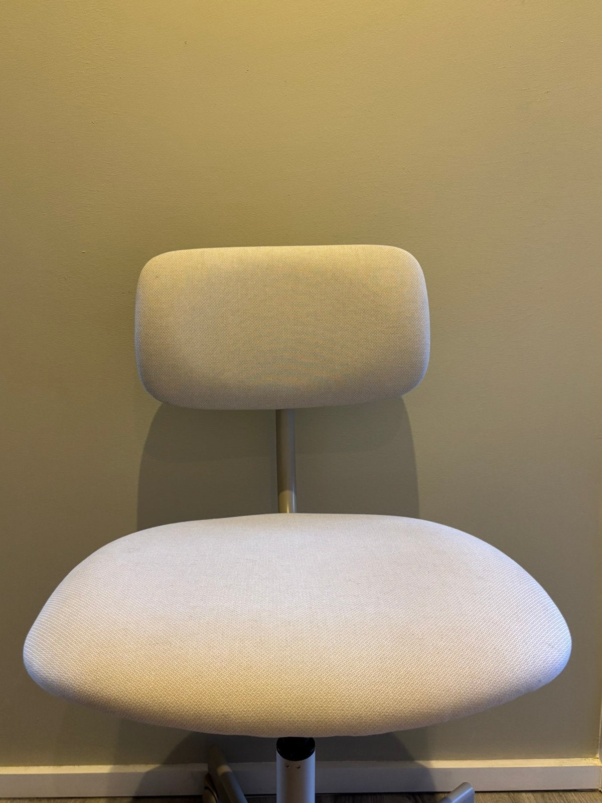 Bureaustoel ikea beige, Enlèvement, Comme neuf