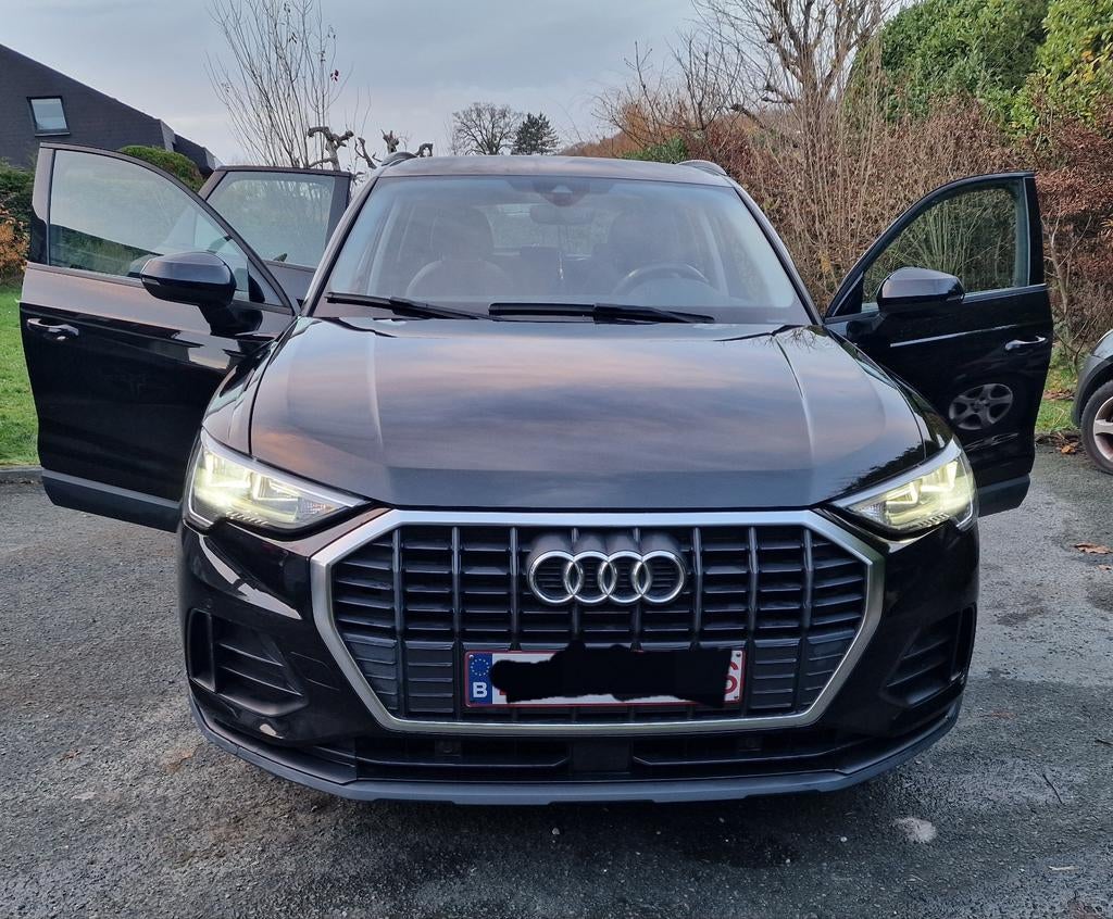 Audi Q3. 06/2021 Automaat 1.5 benzine., Particulier, Te koop