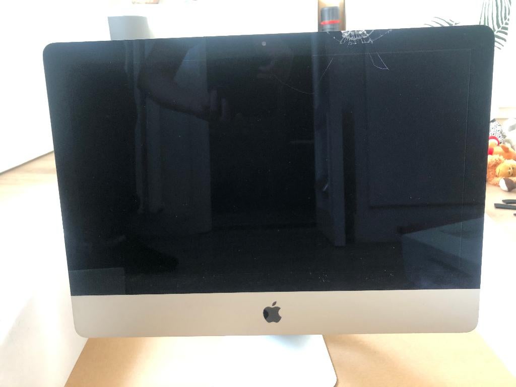 Apple iMac 21.5 (2013) | 2.7GHz Core i5 | 8GB RAM | 1TB, Informatique & Logiciels, Apple Desktops, Utilisé, iMac Pro, SSD, 2 à 3 Ghz