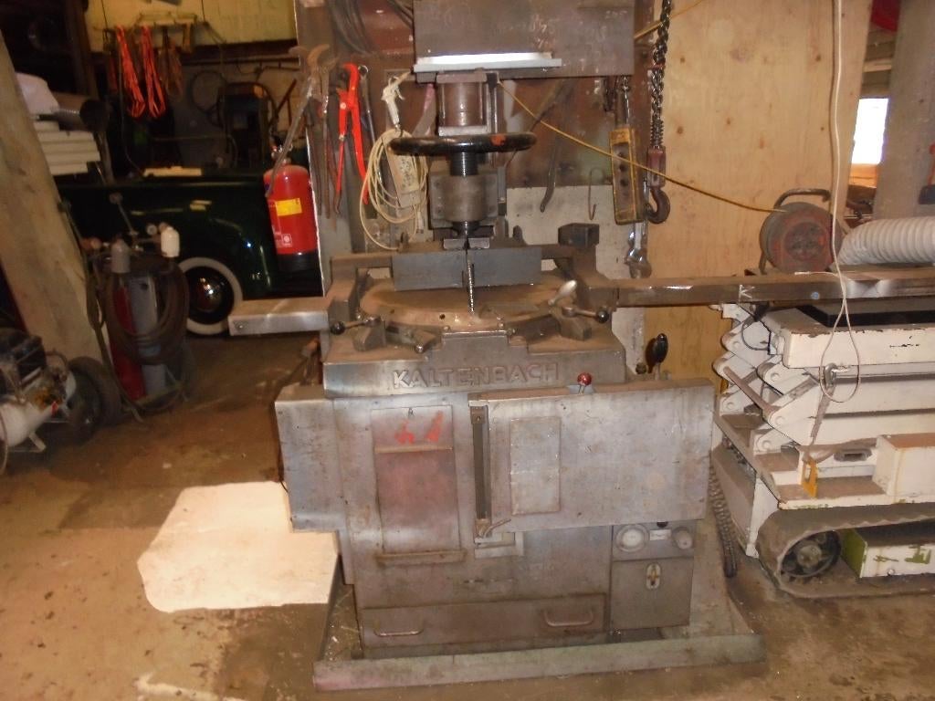 Zaagmachine, afkortzaag, zaag machine, zaag. Kaltenbach, Ophalen, Gebruikt, 70 mm of meer, Afkortzaag