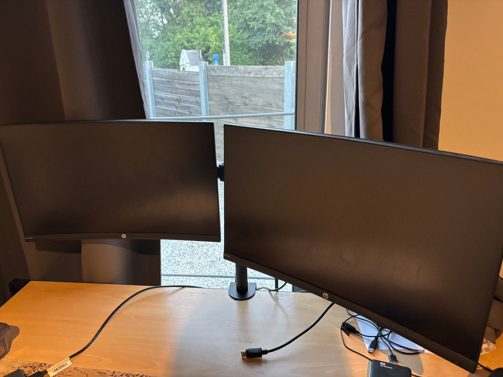 Hp gaming monitors, Ophalen, Zo goed als nieuw, Gaming