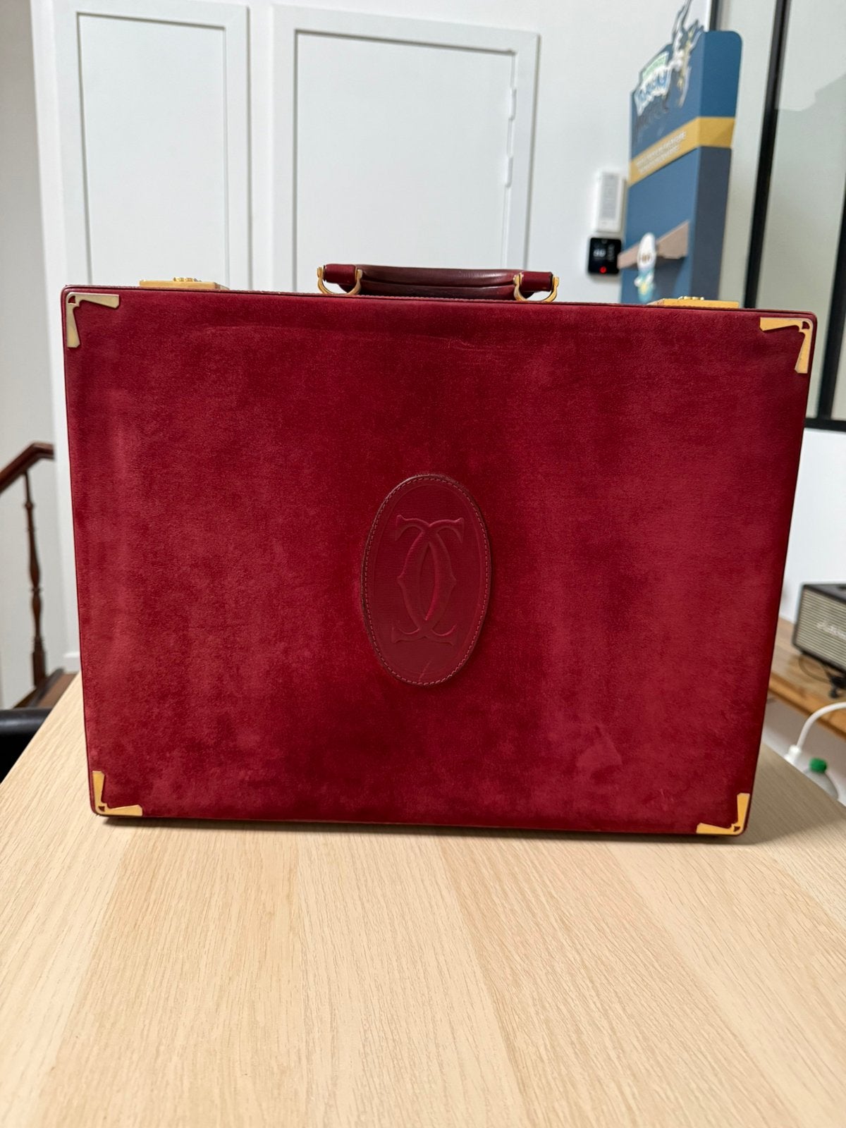 Malette les must de Cartier daim et cuir, Ophalen of Verzenden, Zo goed als nieuw