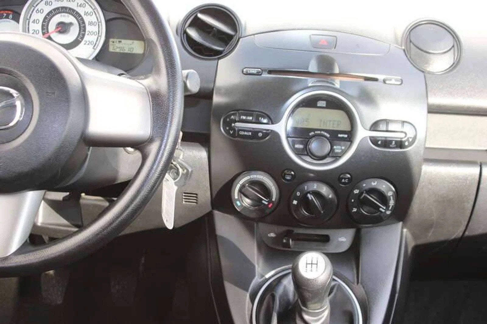 Mazda 2 1.3i Airco/5Deurs incl. 2JAAR garantie!, Achat, Entreprise, https://public.car-pass.be/vhr/9889932d-d9b8-4e3c-a6f5-a3821e7c8cbc