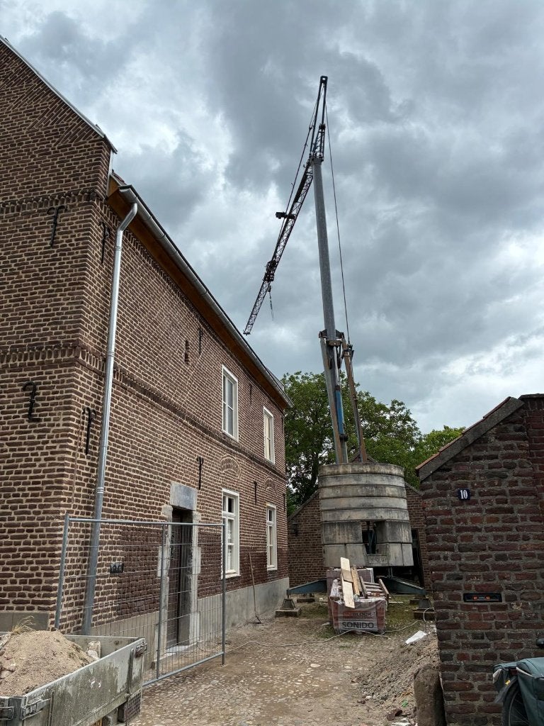 Neofin N2250 Bouwkraan, Articles professionnels, Machines & Construction | Grues & Excavatrices, Grue, Enlèvement