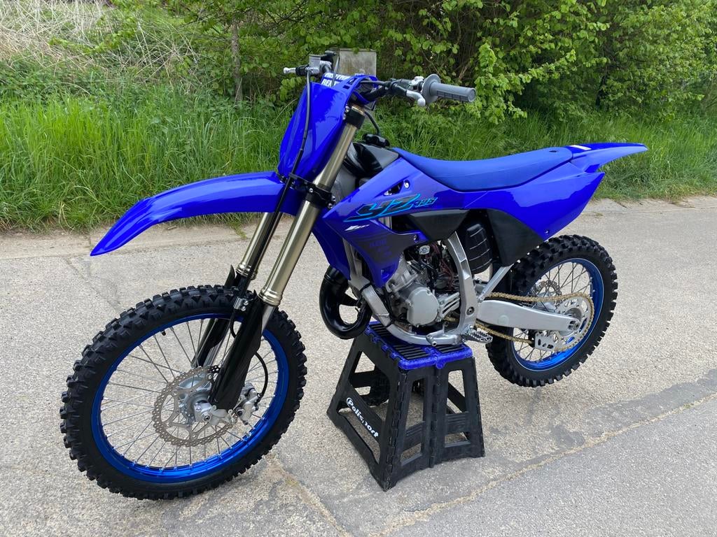 Moto yamaha YZ 125, Particulier