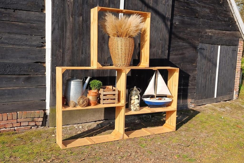 Decoratieve houten wandkast., Tuin en Terras, Ophalen of Verzenden, Hout