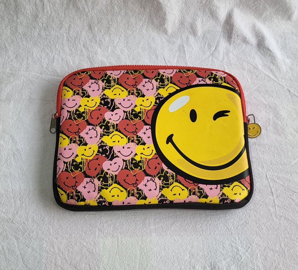 Hoesje voor tablet van 21 cm op 12,5 cm, Enlèvement ou Envoi, Comme neuf
