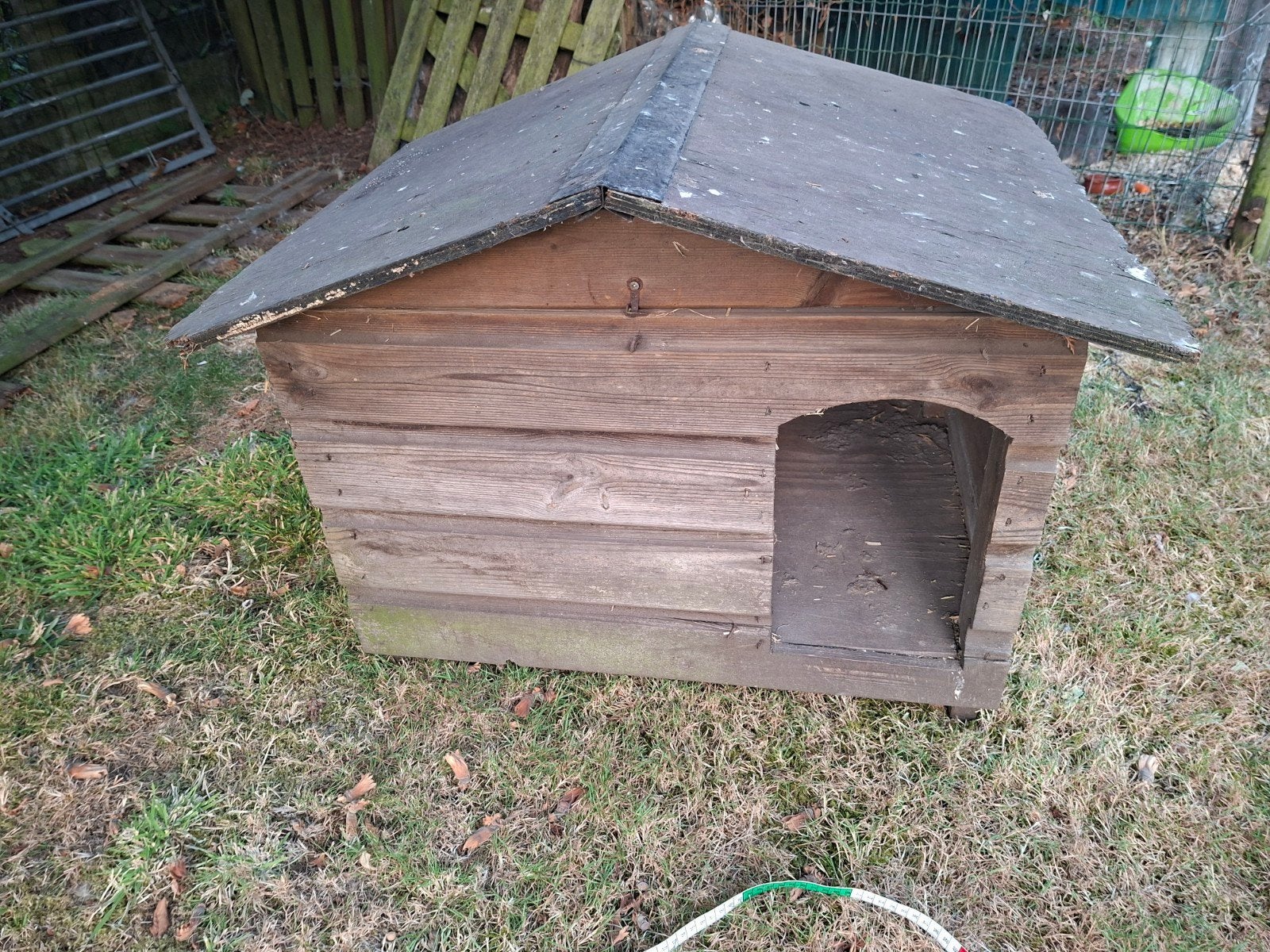 hok voor dieren ,  gratis af te halen, Dieren en Toebehoren, Ophalen, Gebruikt, Minder dan 75 cm, Minder dan 65 cm