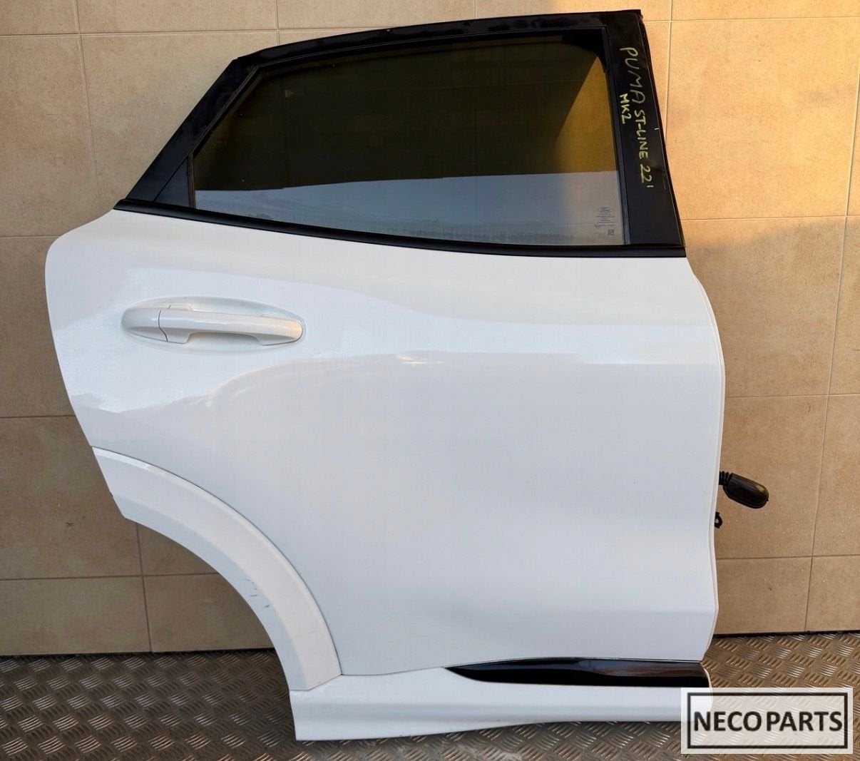 FORD PUMA MK2 ST-LINE PORTIER DEUR ACHTER RECHTS ORIGINEEL, Arrière, -, Haillon arrière, -
