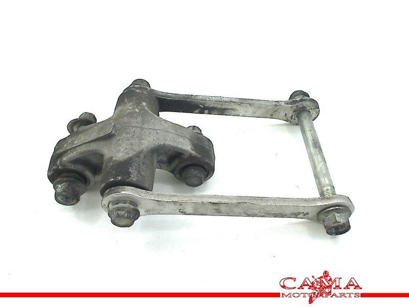 LINKAGE SUSPENSION GSX R 750 1996-1999 SRAD (GSXR750), Dhr. S. di Majo, Utilisé, Info@cama-motorparts.nl, P.J. Troelstraweg 8 8
3144 CX  MAASSLUIS, NL