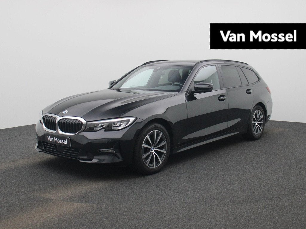 BMW 3 Reeks Touring 318i (115 kW), Auto's, Automaat, Gebruikt, Zwart, 4 cilinders
