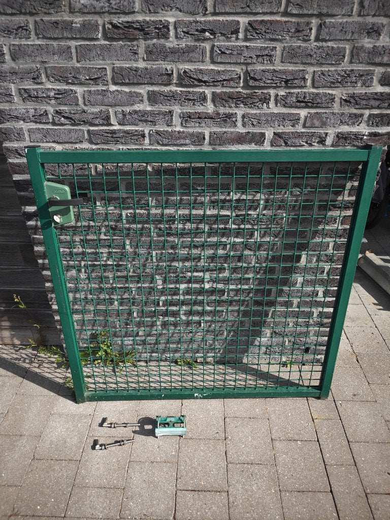Giardino metalen poort met toebehoren, Tuin en Terras, Tuinhekken en Hekwerk, Ophalen, Met poort, Gebruikt, Enkelstaafmat hekwerk