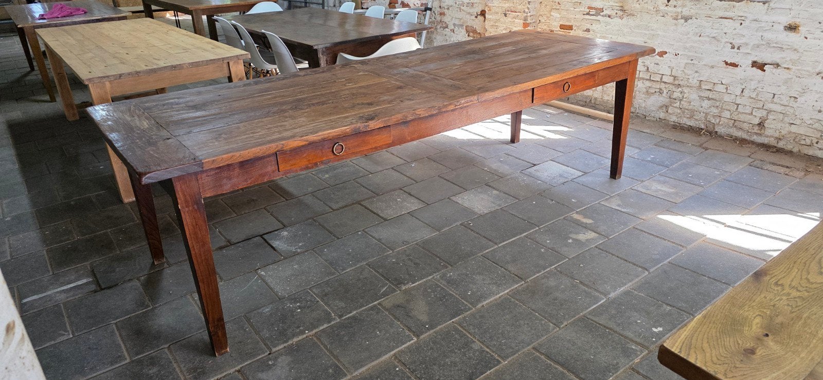 275 cm lange boerentafel mooi geleefd blad, Huis en Inrichting, Ophalen of Verzenden, Gebruikt