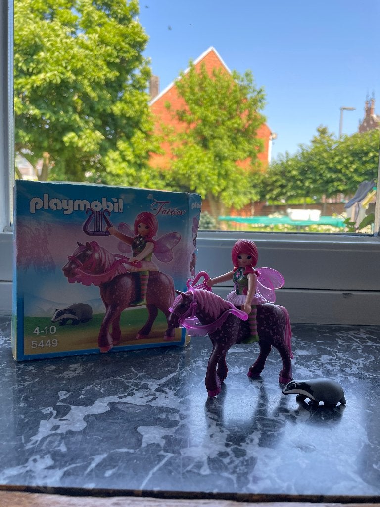 Playmobil fee Surya met paard Ruby - compleet in doos, Ophalen of Verzenden, Zo goed als nieuw, Complete set