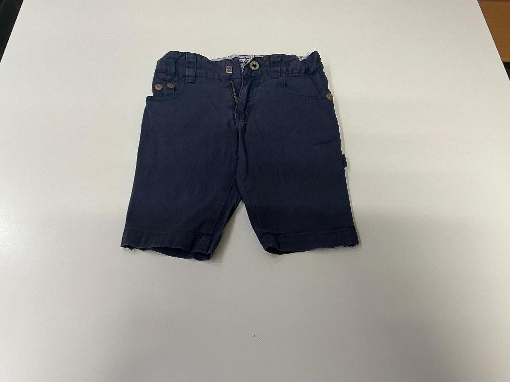 2 shorts maat 98, Kinderen en Baby's, Kinderkleding | Maat 98, Ophalen of Verzenden, Gebruikt, Jongen