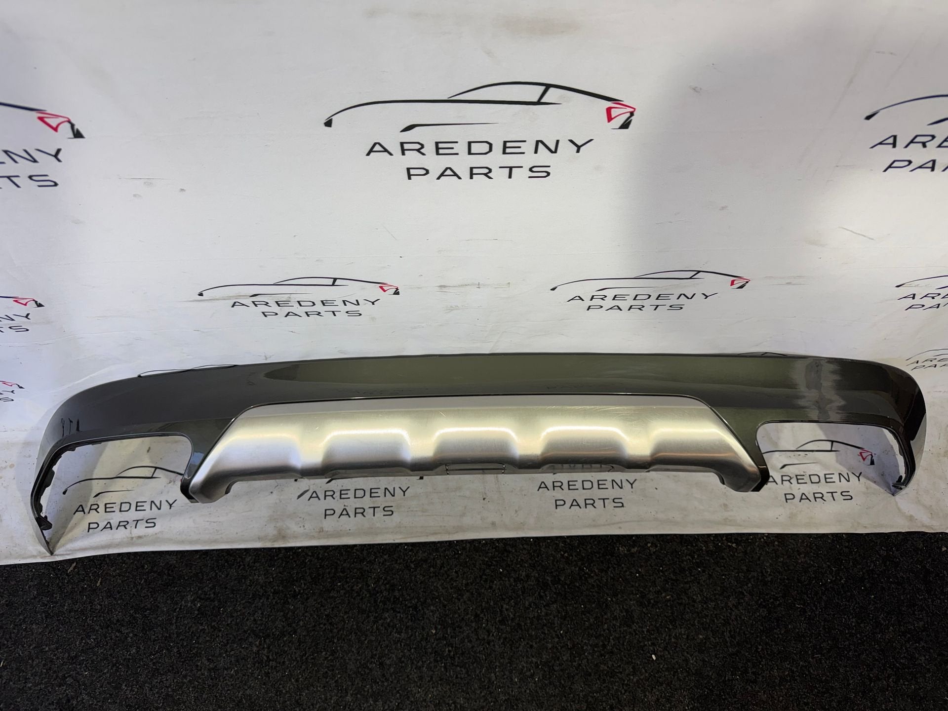 Volvo XC60 II Diffuser Onderspoiler 31454536, Gebruikt, -, -, Ophalen of Verzenden