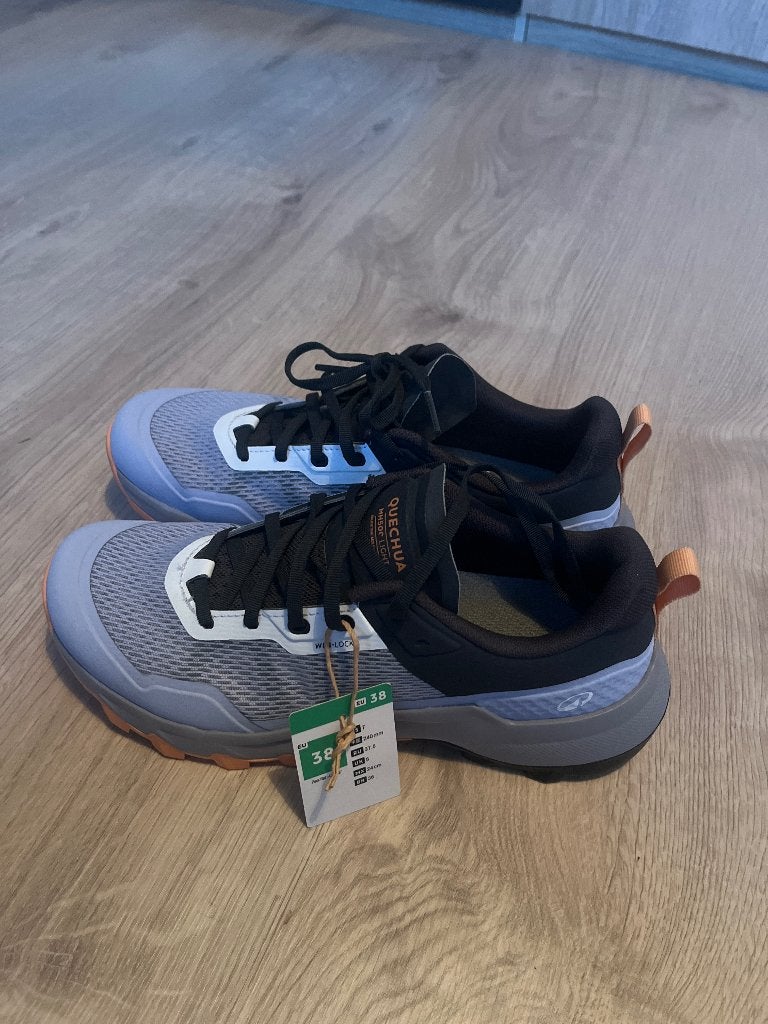 Quechua wandelschoenen te koop, Sport en Fitness, Ophalen, Nieuw