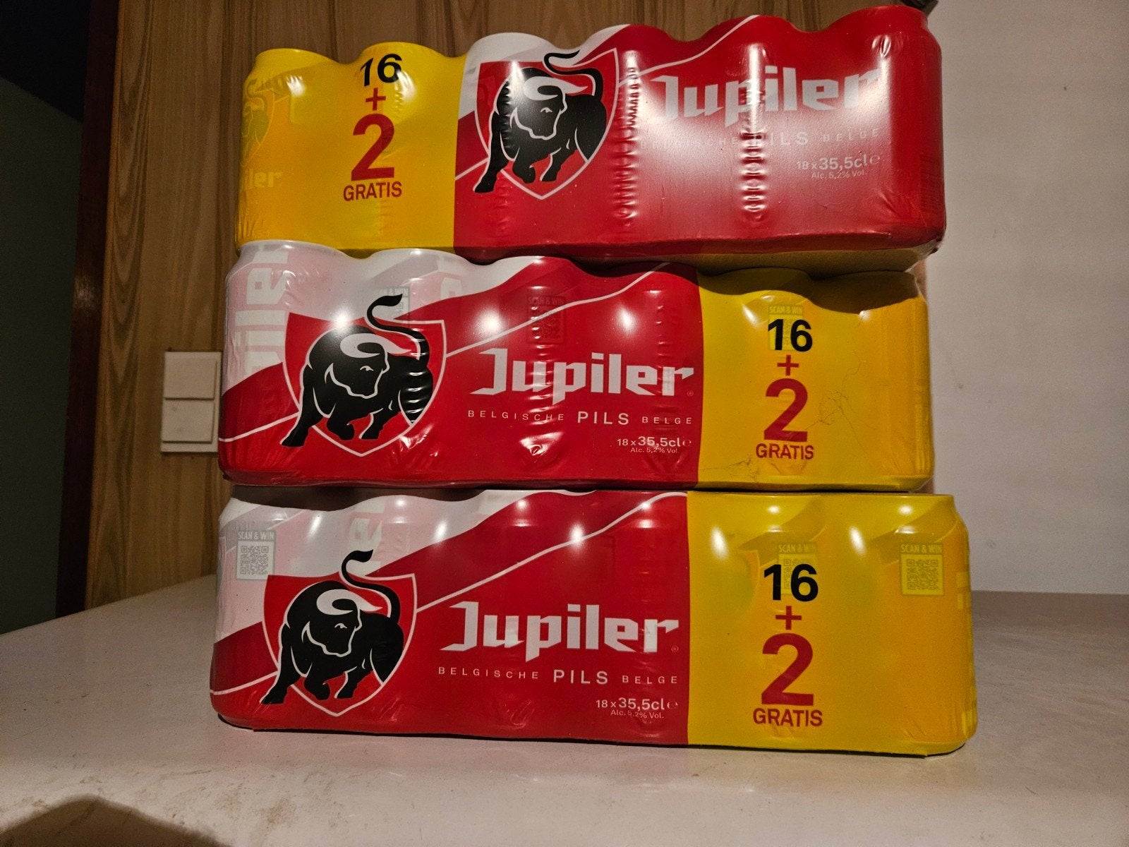 Blikjes Jupiler 35.5 cc 30 € voor de 3 pakken., Diversen, Ophalen