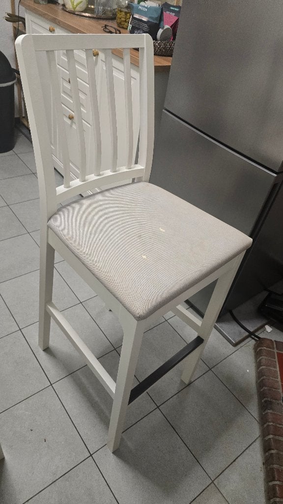 Chaise haute + cadeau, Maison & Meubles, Enlèvement, Utilisé, Une, Bois