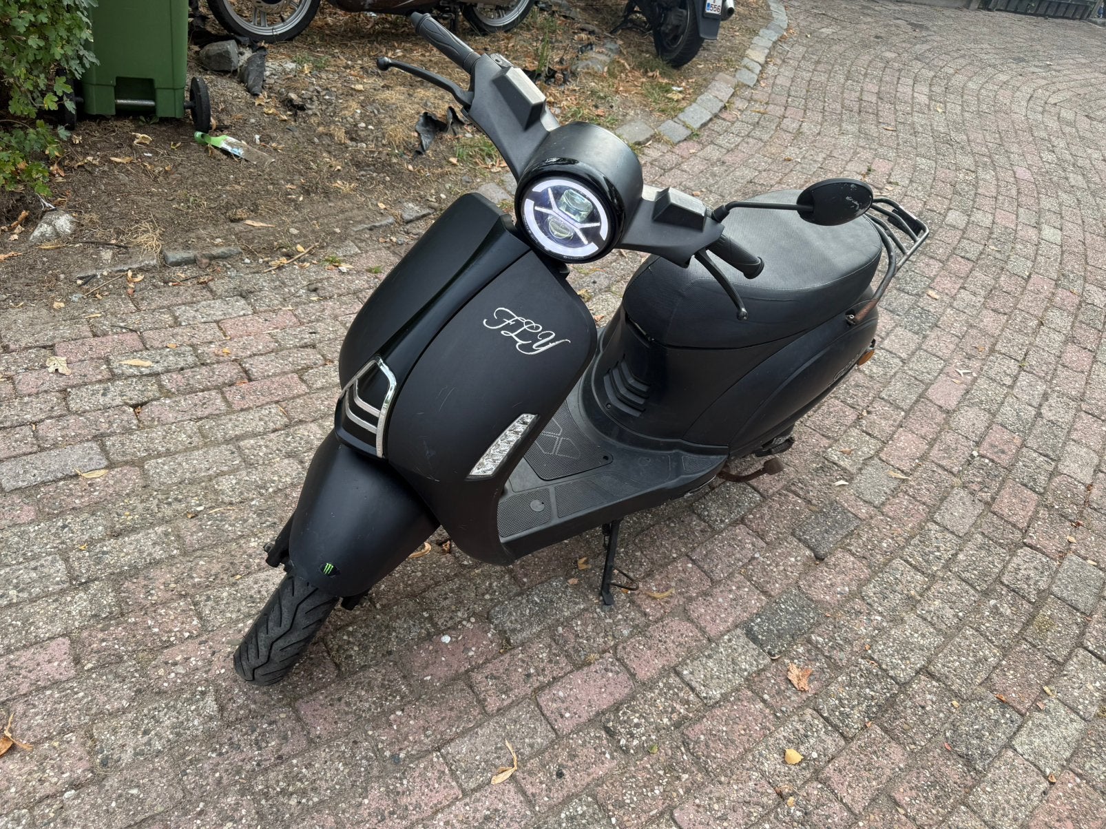 razzo Latina 50cc Klasse A – Bouwjaar 2016, Ophalen, Zo goed als nieuw