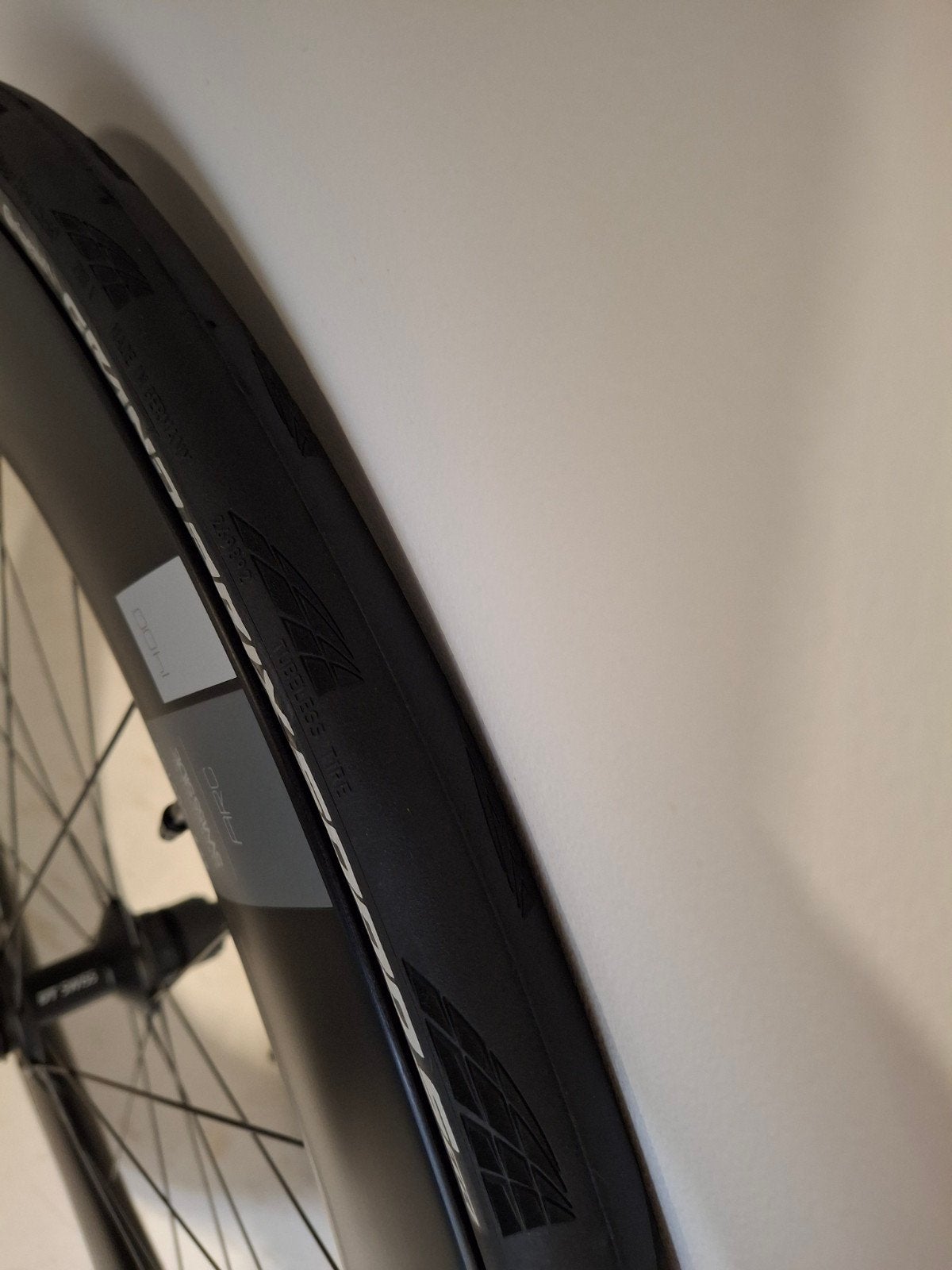 [NIEUW] carbon wielen set TT DT Swiss ARC 1400 dicut, Fietsen en Brommers, Ophalen of Verzenden, Band, Carbon