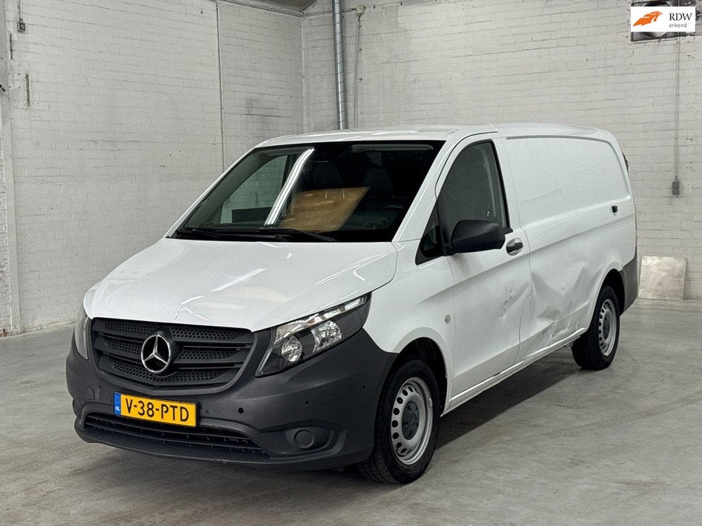 Mercedes-Benz Vito 114 CDI Lang|Camera|Navigatie|Airco, Euro 6, Entreprise, 3 places, Entretenue par le concessionnaire