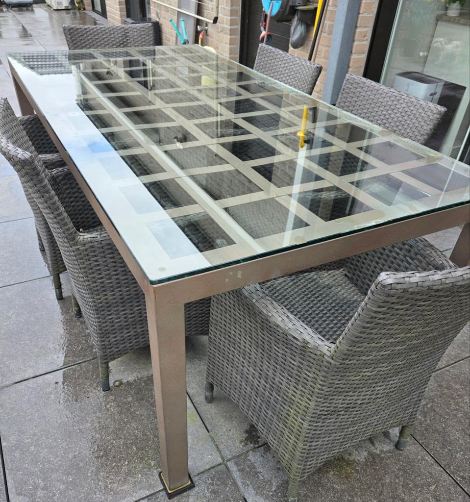 Tafel te koop. 1meter op 2 meter., Ophalen