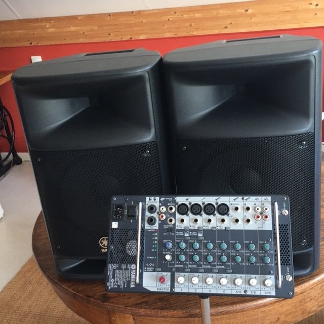 Yamaha Stagepas 500, Audio, Tv en Foto, Overige typen, Yamaha, Zo goed als nieuw, Inclusief kabels