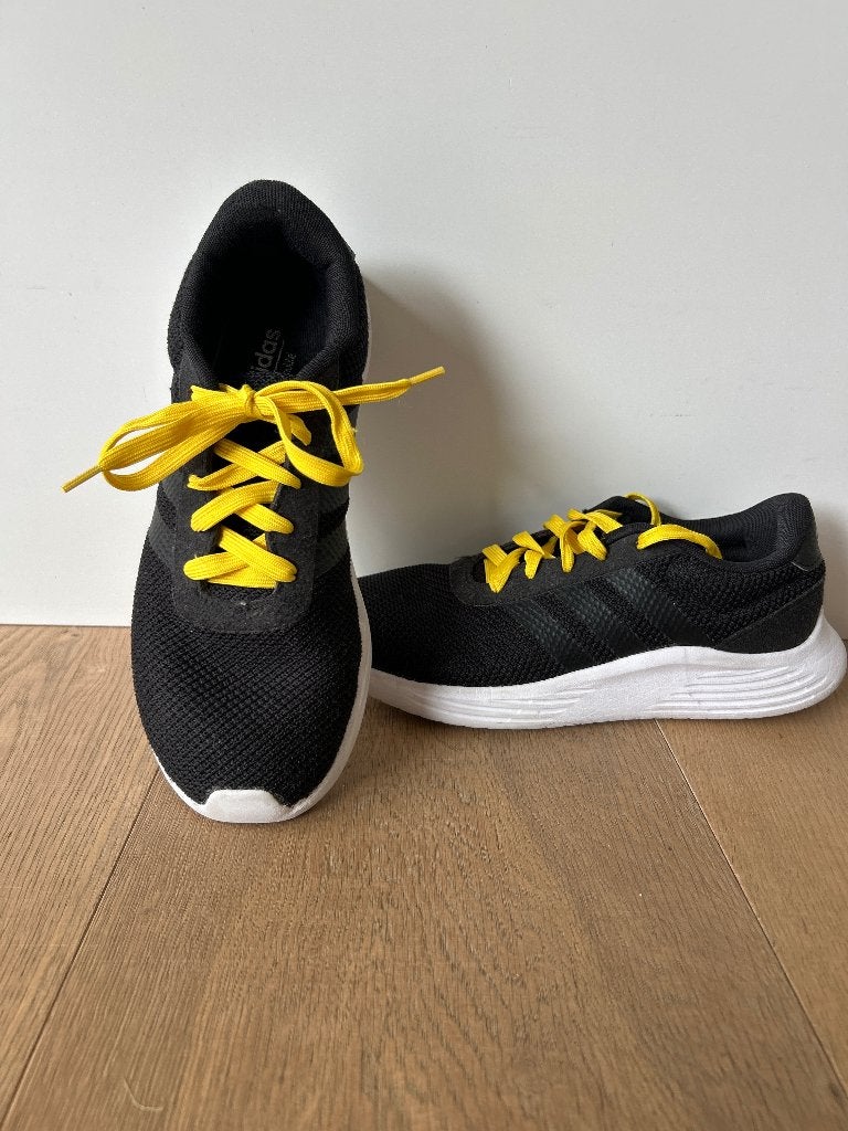 Adidas sportschoenen, Adidas, Chaussures de course à pied, Comme neuf, Enlèvement
