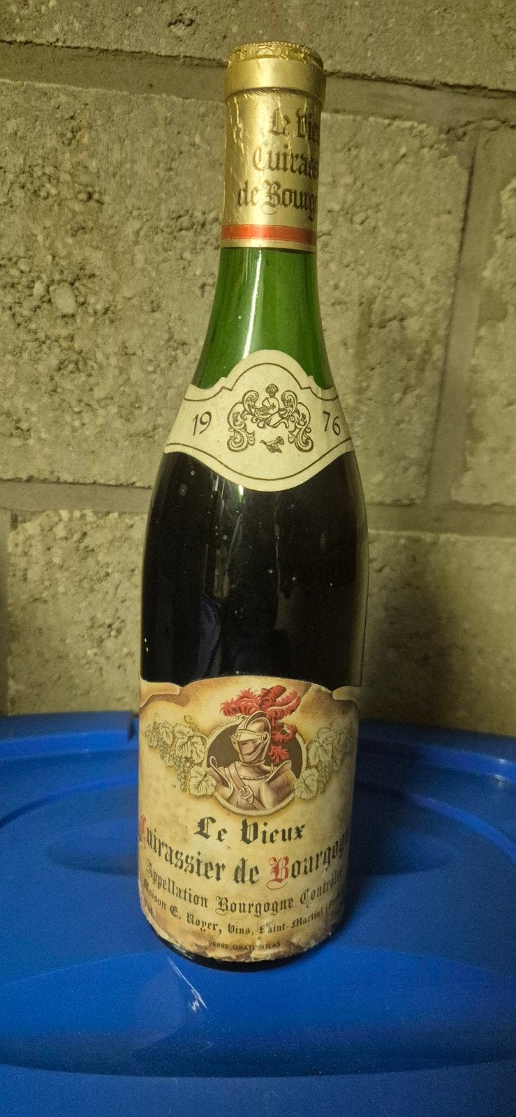 Vintage Le vieux cuirassier bordeaux 1976., Collections, Vins, Enlèvement ou Envoi