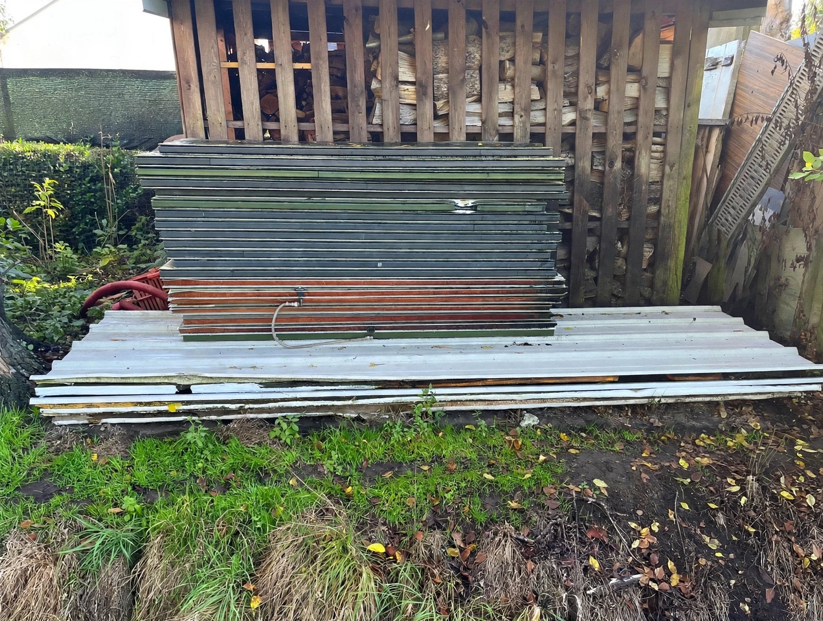 4 dakplaten en 20 wandplaten, Ophalen, Gebruikt, IJzer