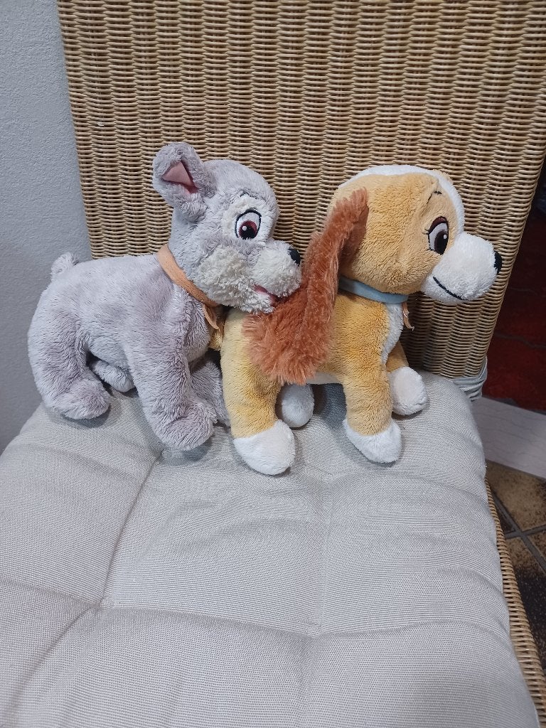 Twee disney knuffels, Verzamelen, Disney, Ophalen of Verzenden, Zo goed als nieuw