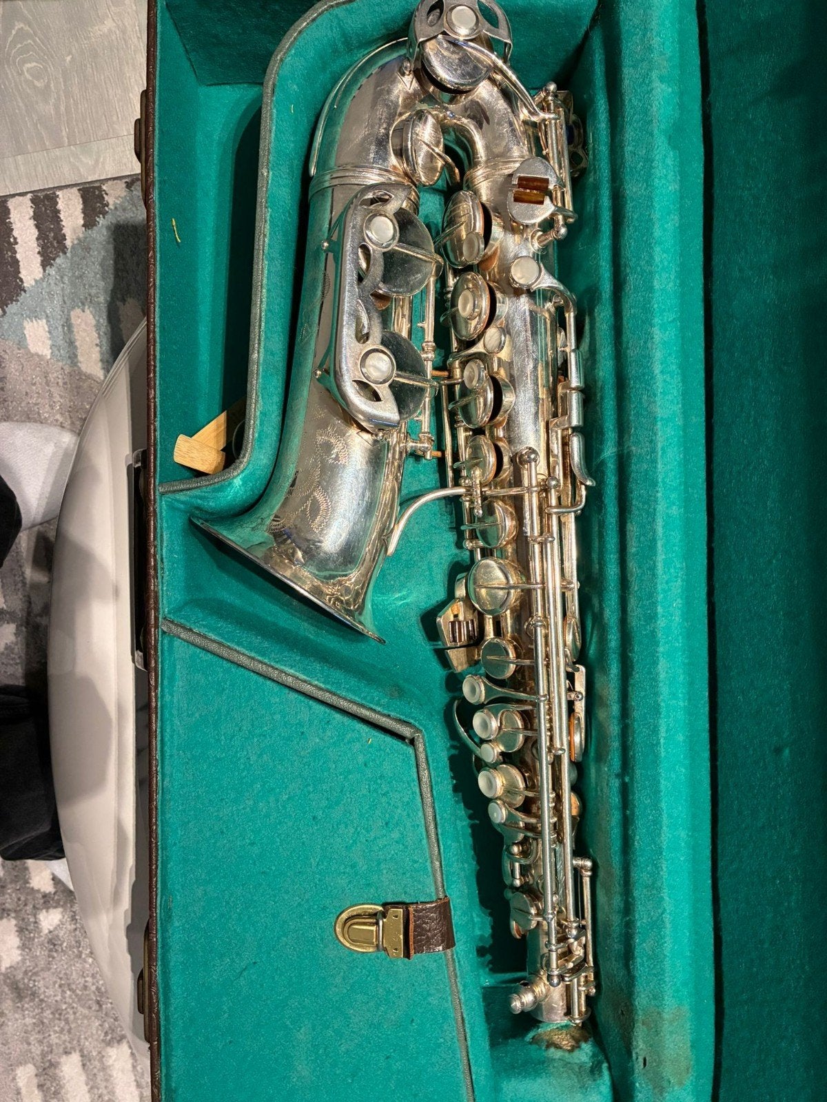World super saxofoon in geweldige staat, Ophalen