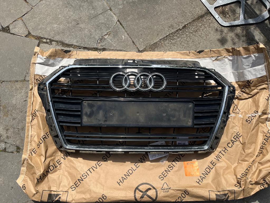 Calandre origine Audi a 3 8v, Enlèvement, Utilisé, Audi, Pare-chocs