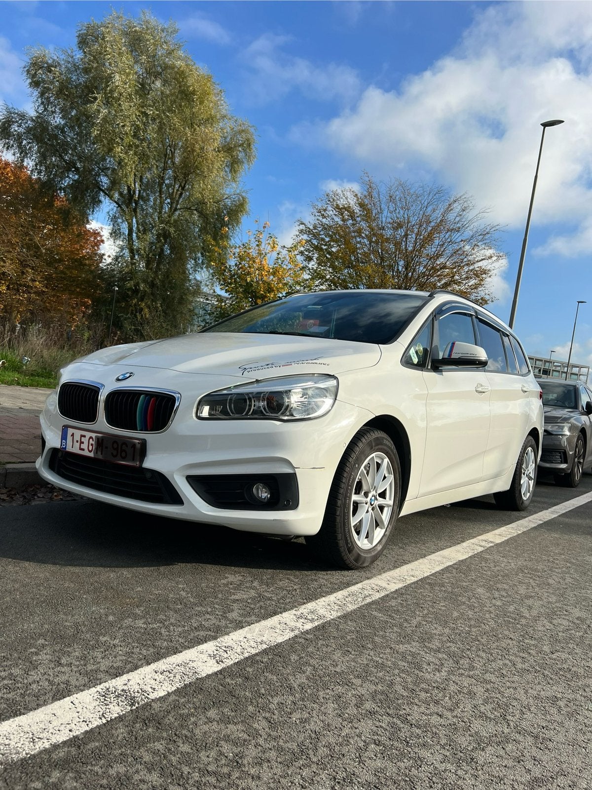 Bmw218d grand tourer eerste eigenaar 7zit, Autos, Euro 6, 7 places, Carnet d'entretien, Noir