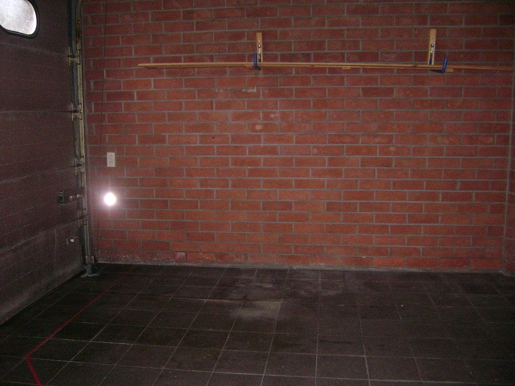 Te huur : Opbergruimte voor huisgerief zoals meubelen., Immo, Garages & Places de parking, Province d'Anvers