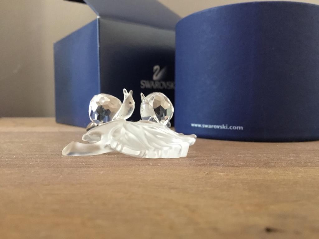 Swarovski, 2 escargots sur des feuilles, Enlèvement ou Envoi, Comme neuf