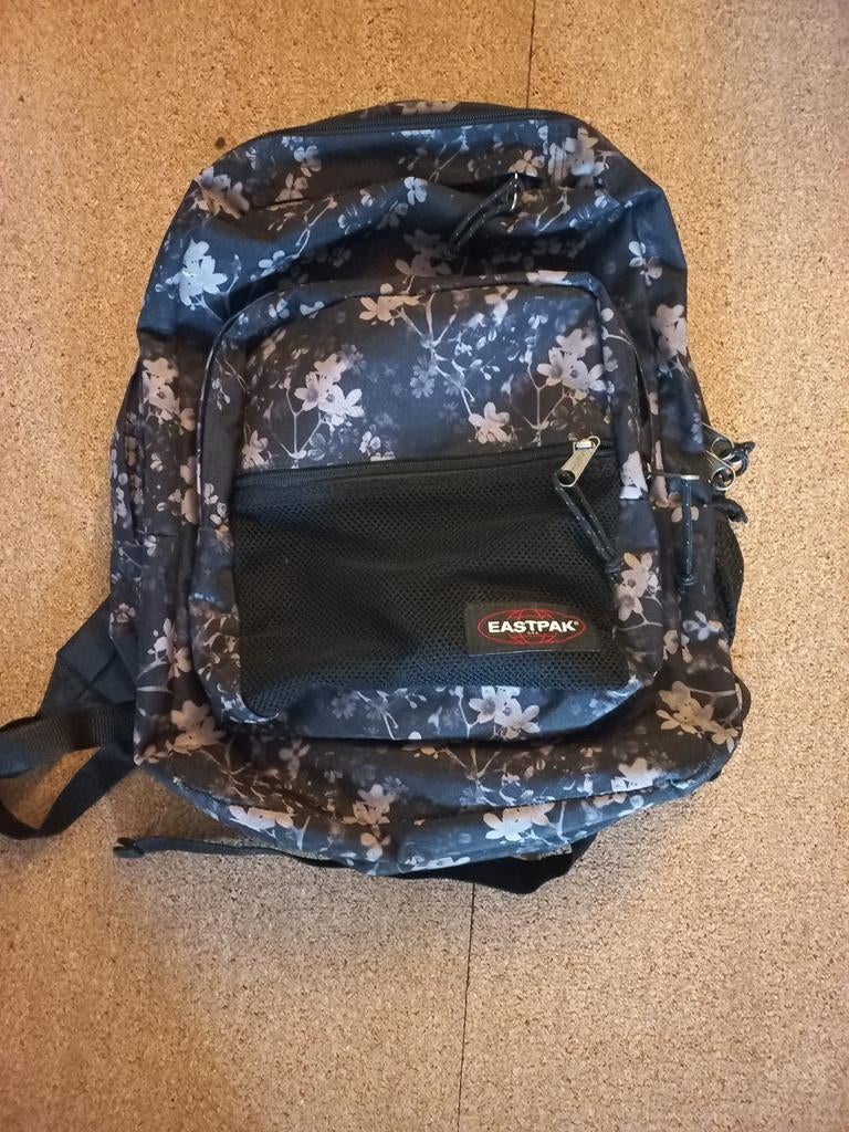 Rugzak Eastpak meisjes groot volume, Ophalen, Nieuw, Eastpak
