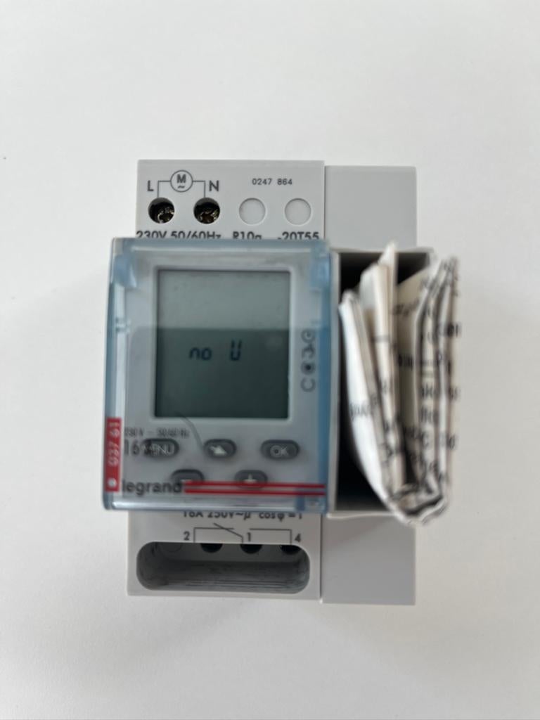 Legrand schakelklok 16A Type Rex2000 D21w 037-61, Ophalen, Gebruikt