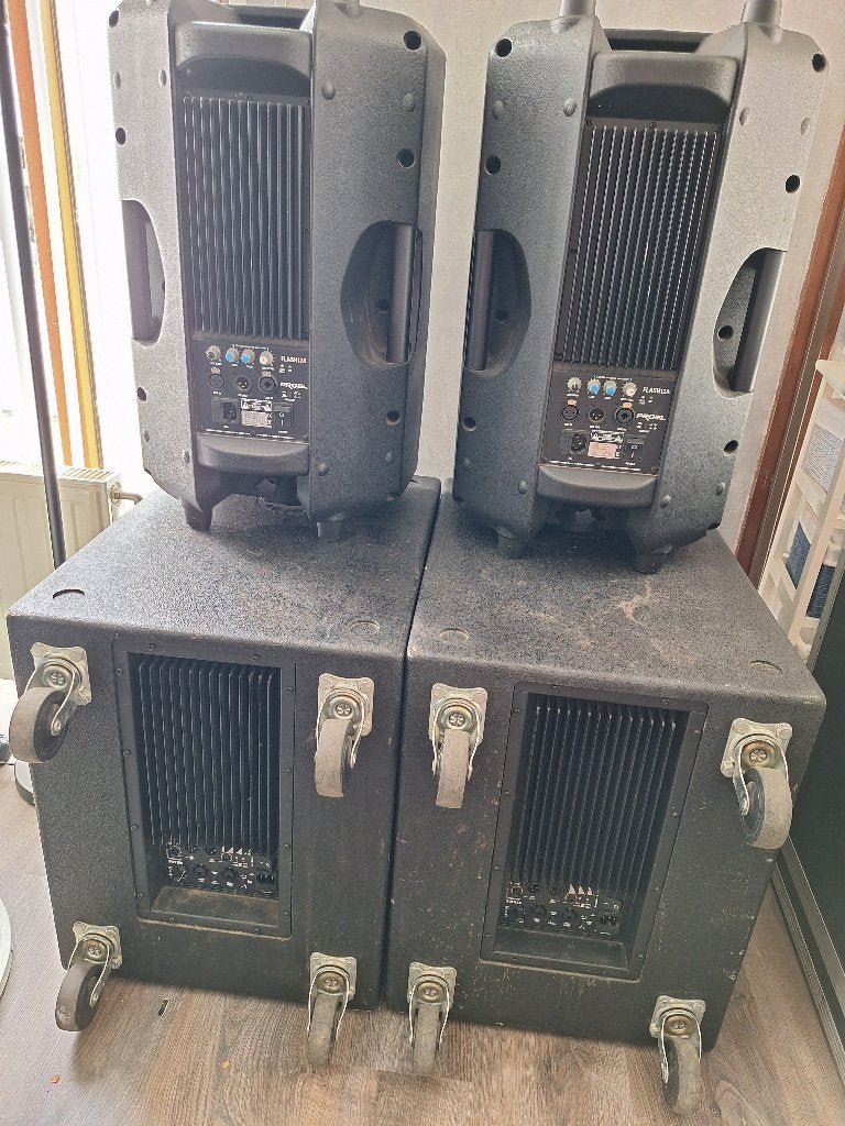 PROEL ITALY actieve speakers - D versterkers, Speakerset, Zo goed als nieuw, Ophalen, 150 watt of meer