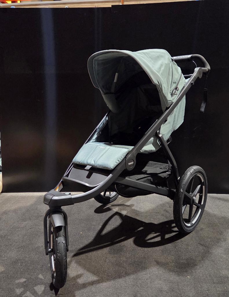 16x Thule kinderwagen ( Sleek , Urban Glide , Spring) NIEUW, Thule, Info@thule.com, Verstelbare duwstang, Ophalen