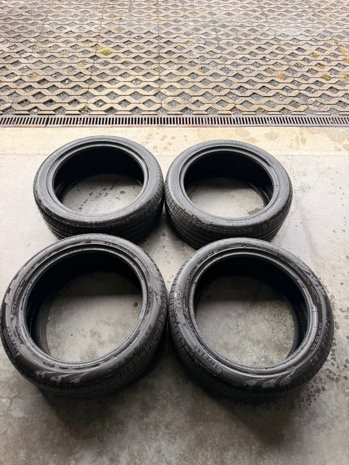Pneu 20 pouces PIRELLI, Pneu(s), Enlèvement, 20 pouces, 255 mm